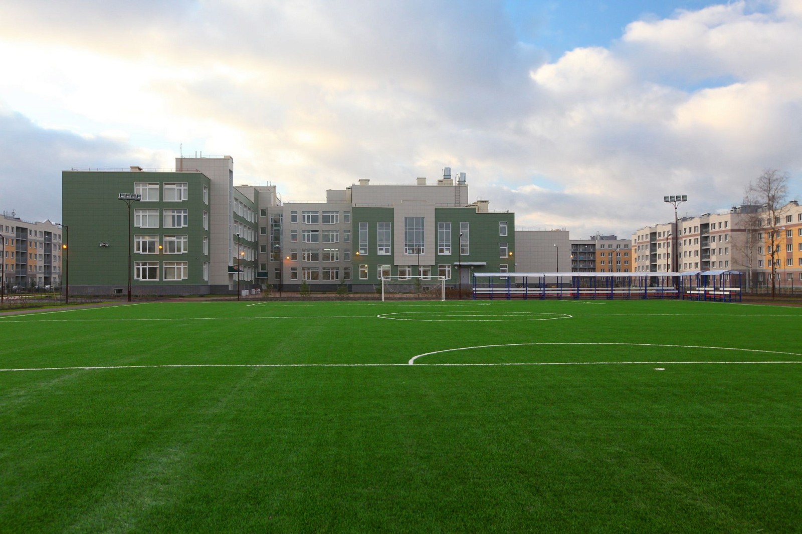 Школа 645 славянка. 645 школа в славянке. Школа 604 санкт-петербург. 645 школа спб. Школа 511 славянка.